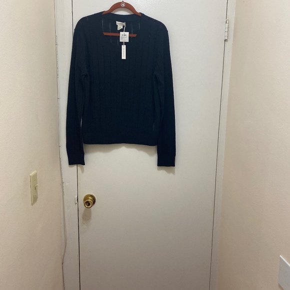 NWT Club Monaco Summer Mesh Chandails Black Sweater - Size Large - Picture 2 of 10